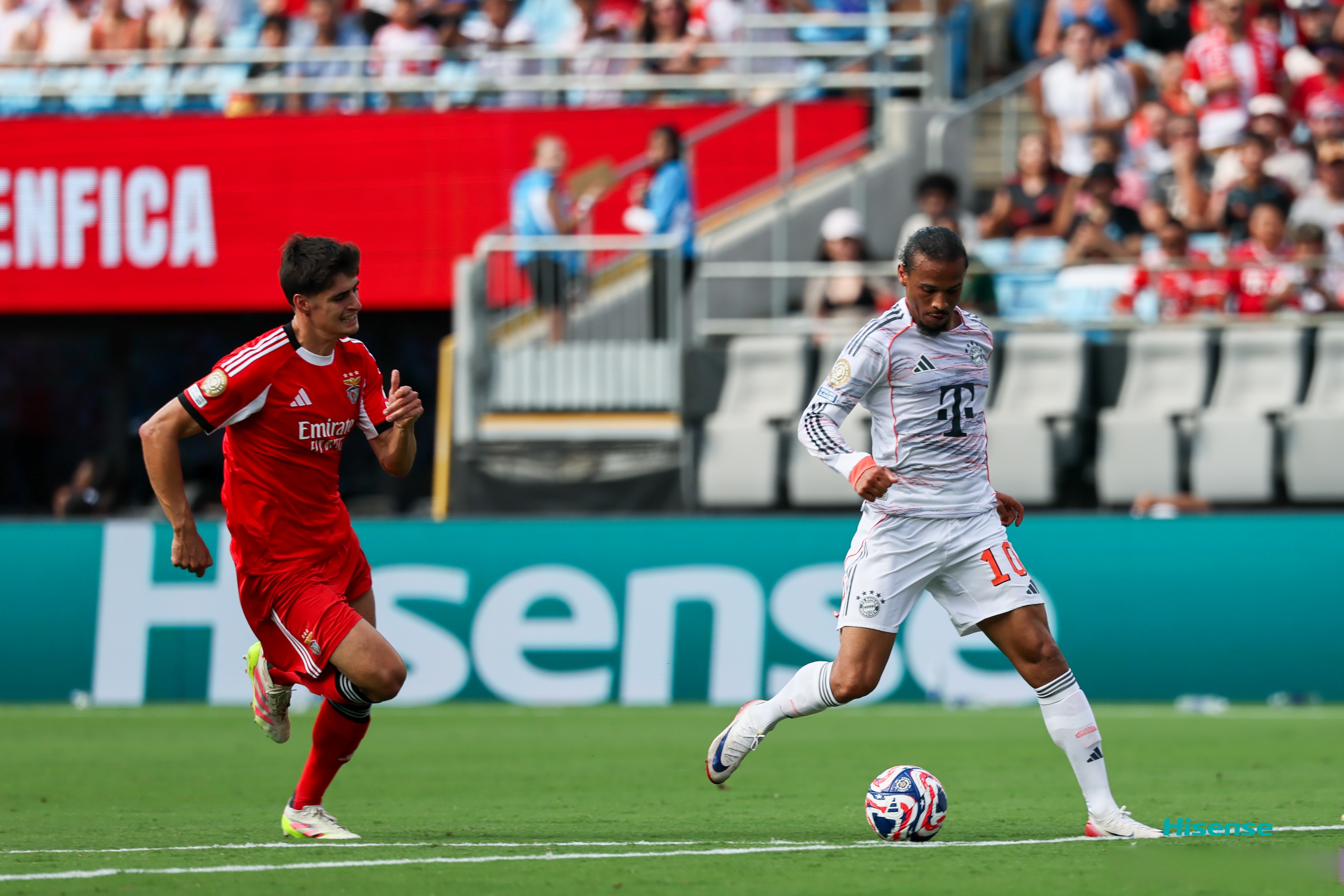 法兰克福训练开放日;国际比赛日止住颓势引欢呼;CBA季后赛在即;轮换策略成焦点的简单介绍-优德平台