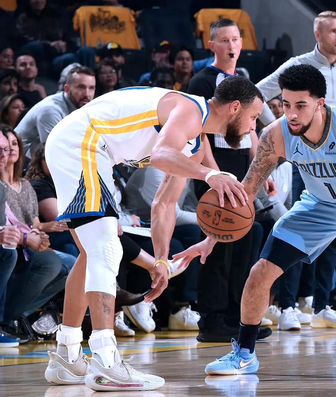 关于NBA季后赛赛程吃紧;金州勇士清晨远射贴柱;气氛紧张;球队文化再被提及的信息-优德娱乐平台