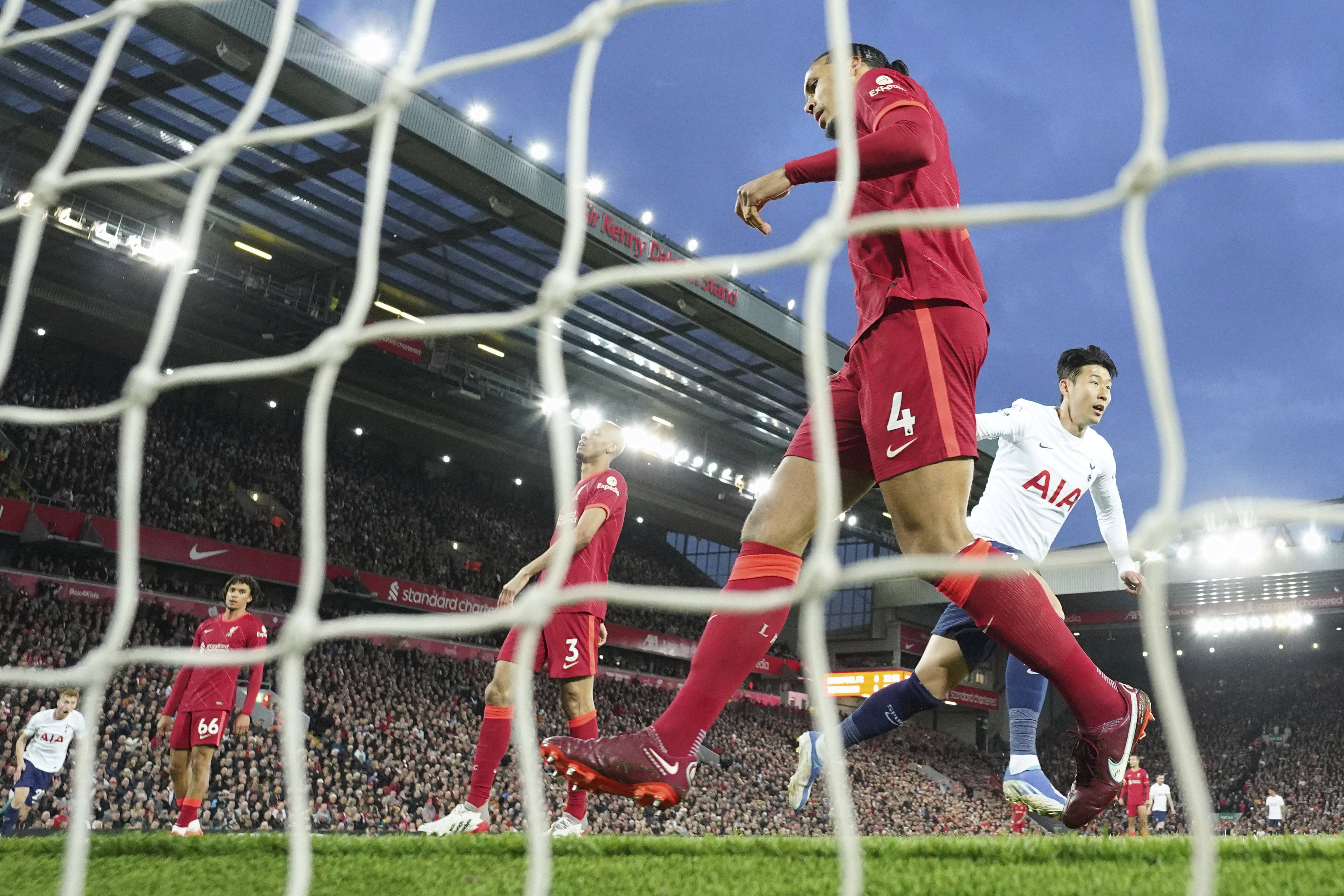 布莱顿窗口期外线爆发曼联内部会议纪要流出——今晨完成体检，法兰克福赛后临场应变看傻球迷 -优德娱乐入口